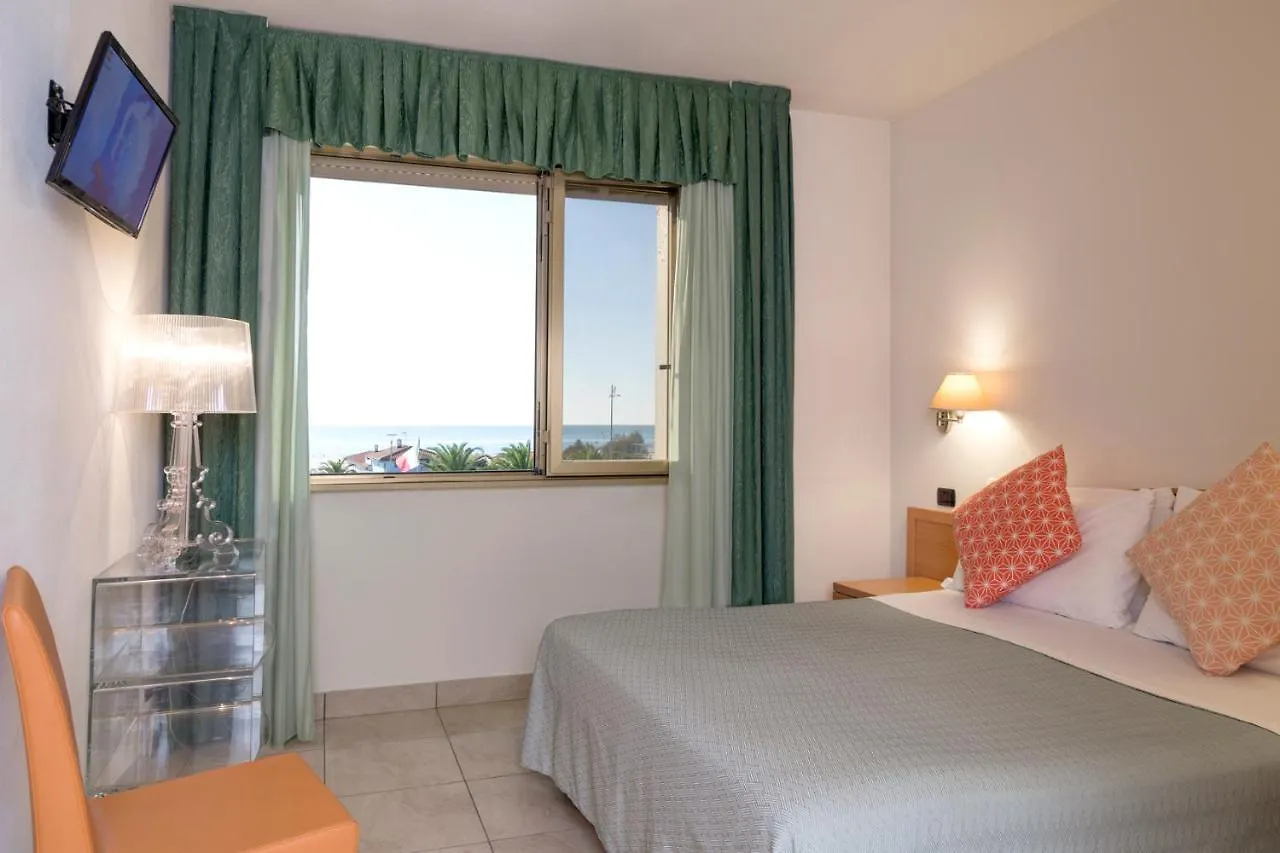 Hotel Bixio Lido di Camaiore