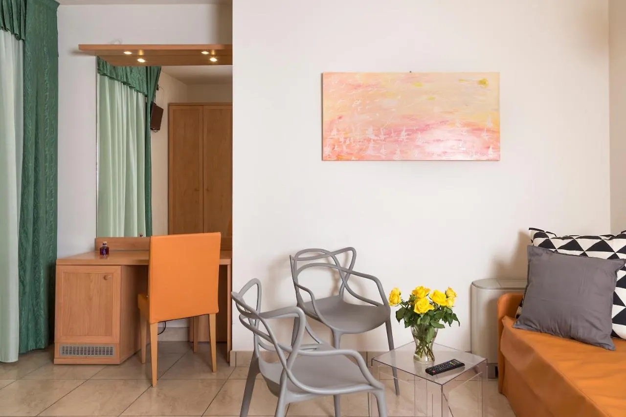 לידו די קאמאיורה Hotel Bixio