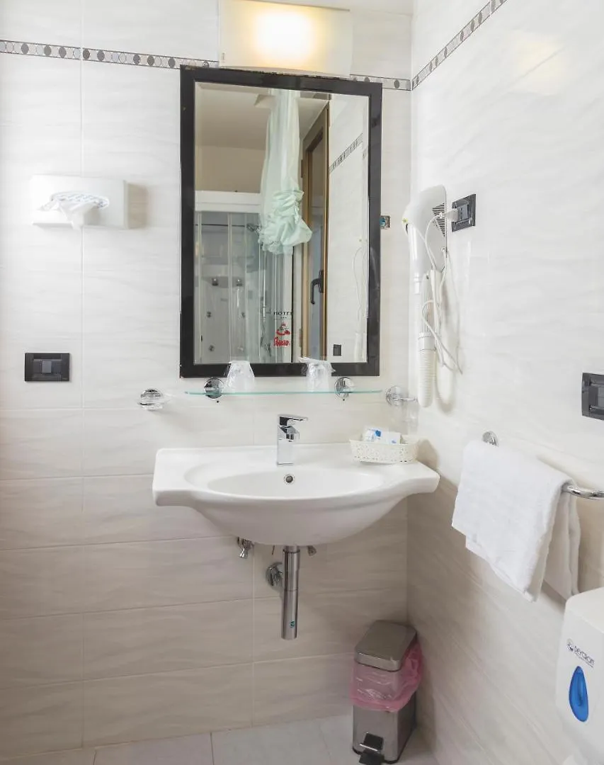 ***  Hotel Bixio Lido di Camaiore Italia